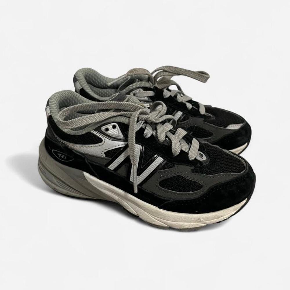 New Balance Sneakers Kids Size 11